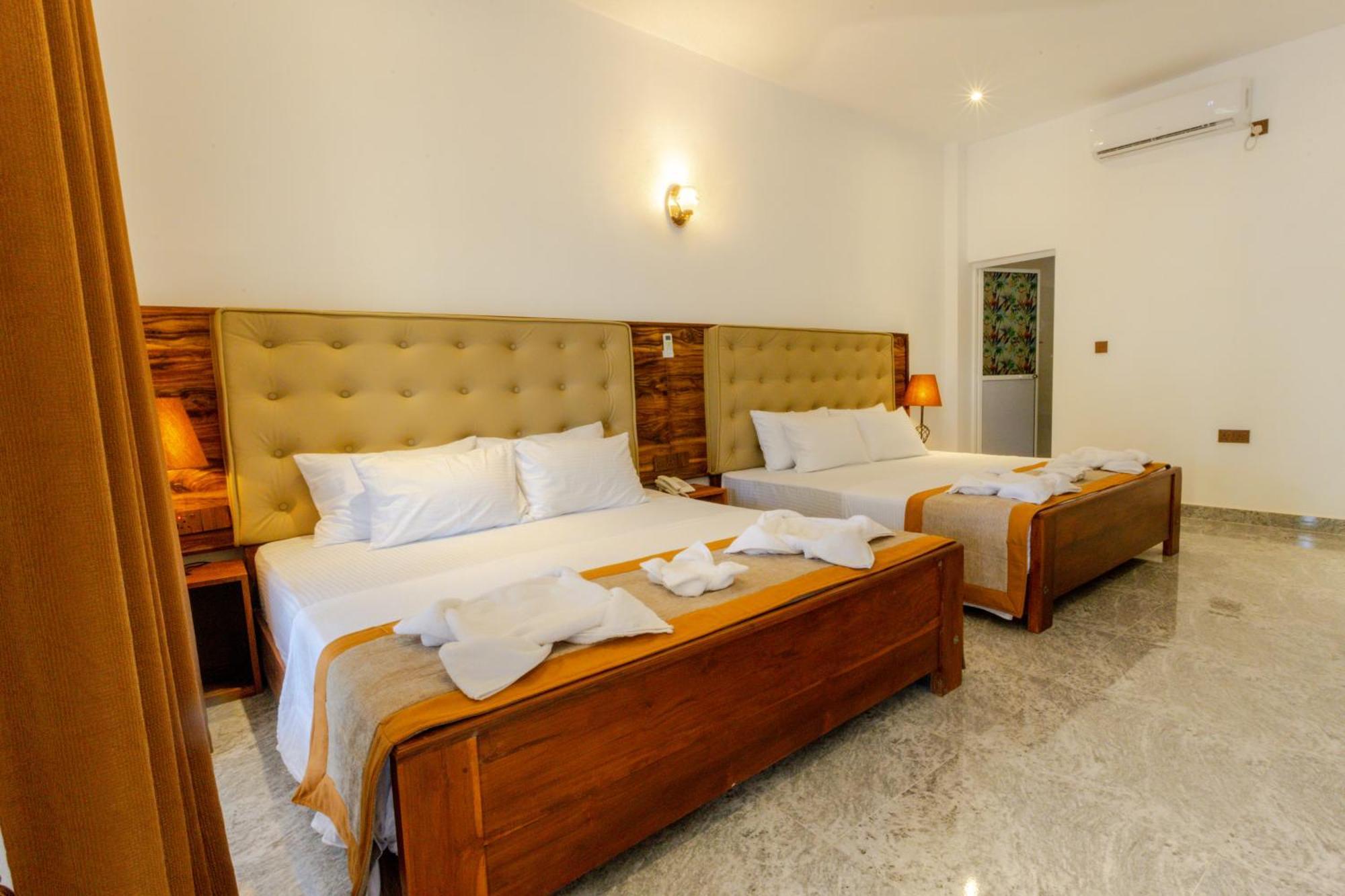 Elysia Sigiriya Hotel ダンブッラ エクステリア 写真