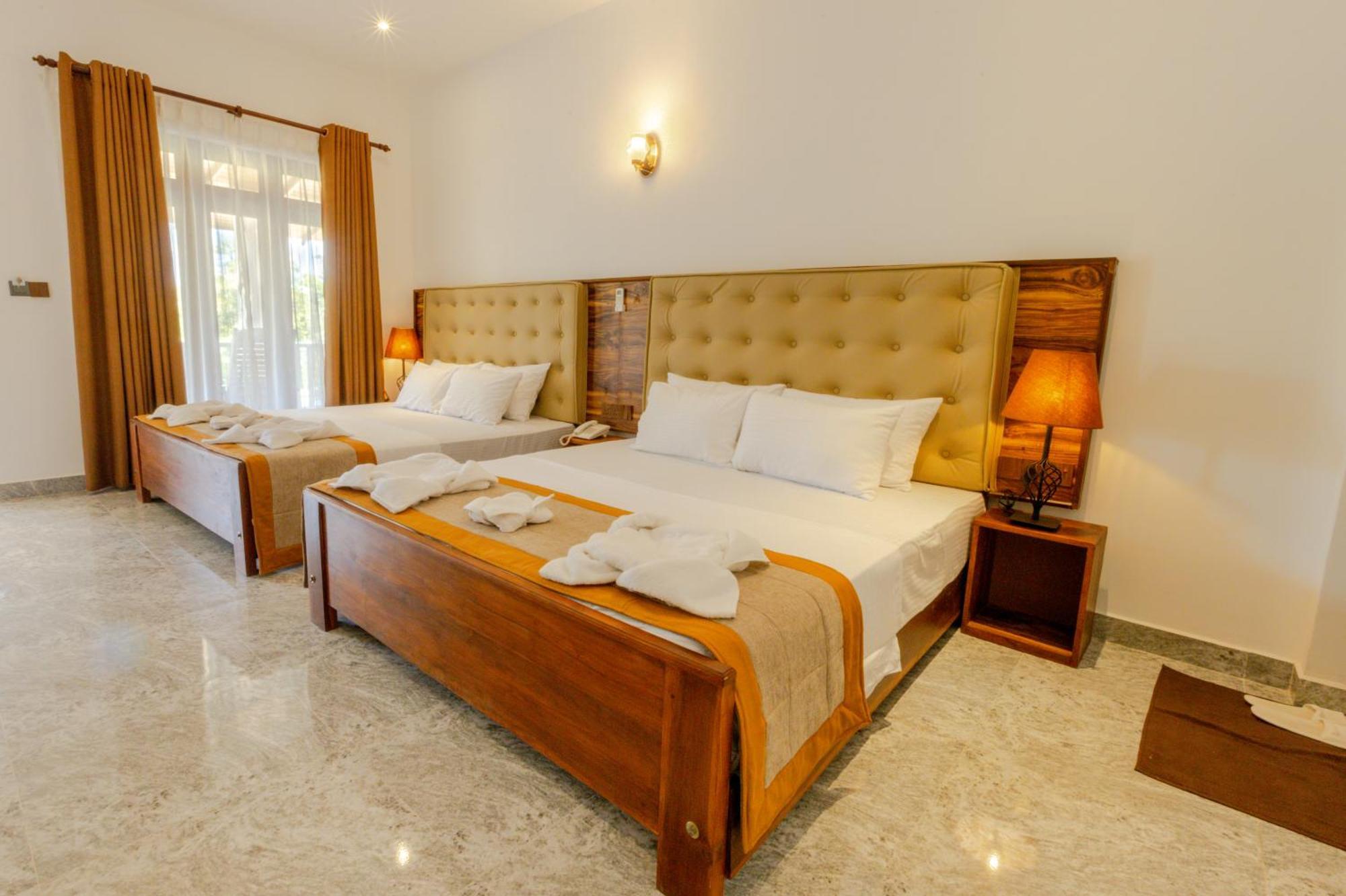 Elysia Sigiriya Hotel ダンブッラ エクステリア 写真