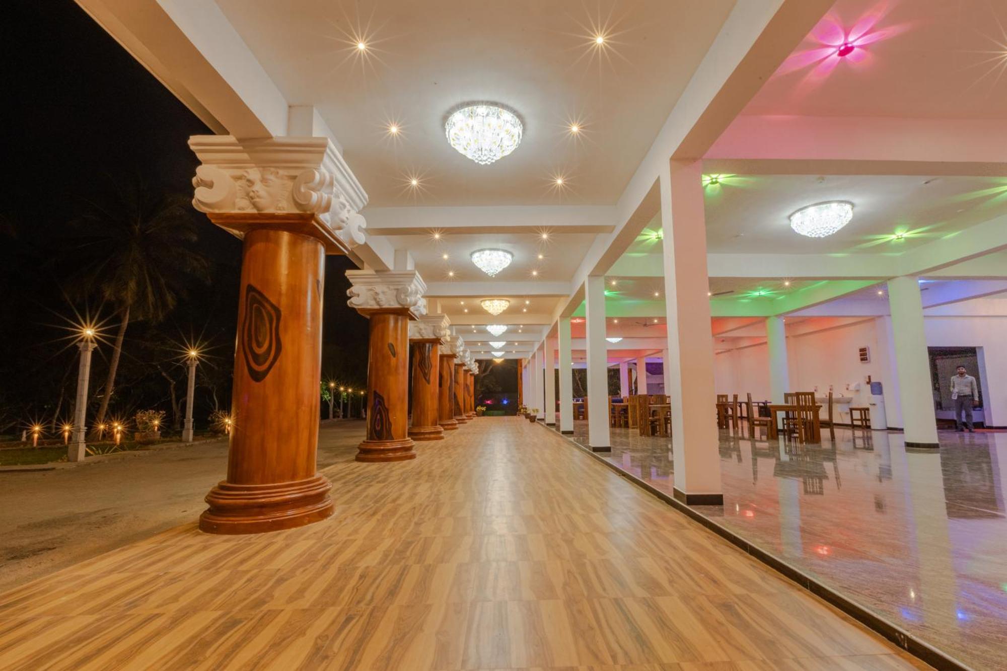 Elysia Sigiriya Hotel ダンブッラ エクステリア 写真
